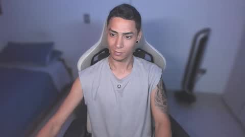 Snapshot of wexx_ chatting on 26, 11, 2025 wex online show from 26, 11, 2025