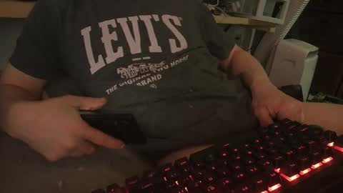 Snapshot of whardy091 chatting on 4, 3, 2026 ShyGuy online show from 4, 3, 2026