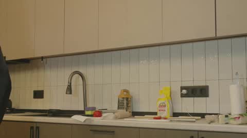 Naomi online show from 30, 11, 2025