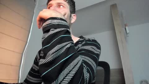 Michael online show from 1, 2, 2025