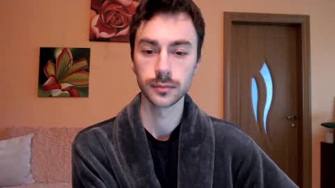 Snapshot of white_sport chatting on 30, 9, 2025 Tom online show from 30, 9, 2025