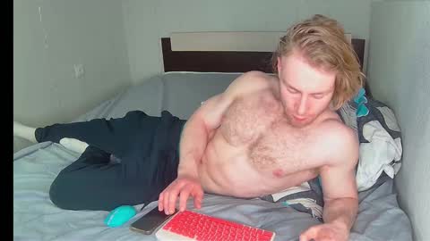 whitebars22 online show from 24, 3, 2026