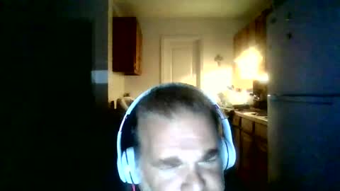 Snapshot of whiteboyguidx chatting on 22, 10, 2025 Tony Floyd online show from 22, 10, 2025
