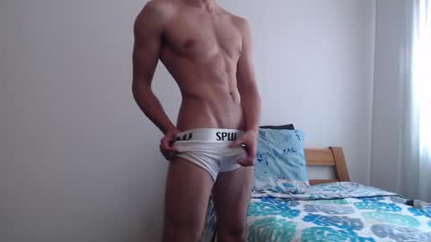 Whiteboymask online show from 6, 2, 2025