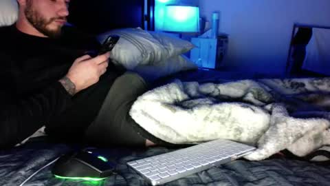 whitebubblebutt44 online show from 11, 9, 2025