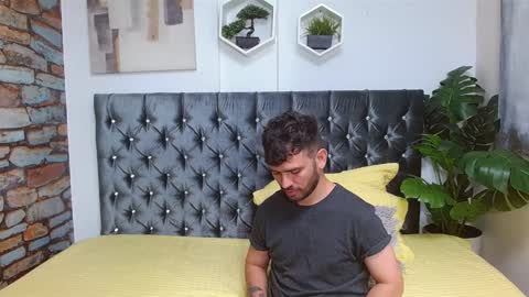 Dylan white online show from 8, 2, 2025