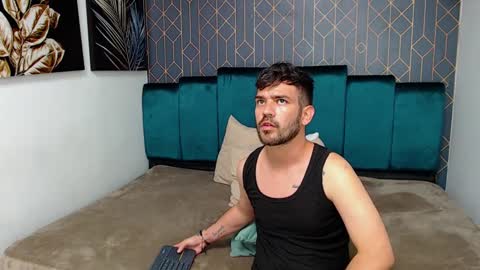 Dylan white online show from 11, 2, 2025