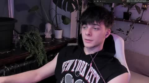 Gus online show from 3, 12, 2024