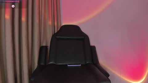 Kitty online show from 15, 2, 2025