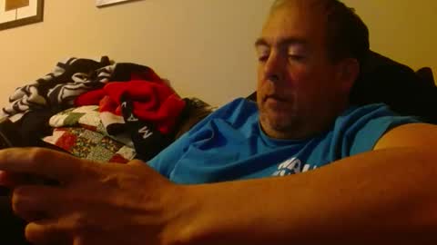 Snapshot of whitemi72975 chatting on 25, 10, 2025 Whitey online show from 25, 10, 2025