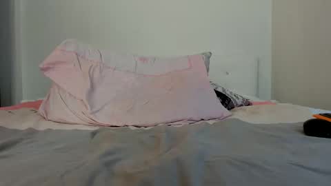 Snapshot of whitepumaari chatting on 1, 3, 2025 Ari online show from 1, 3, 2025