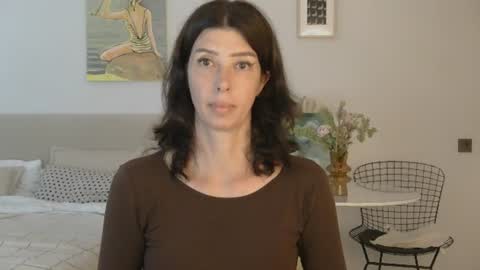 White Queen online show from 27, 6, 2026