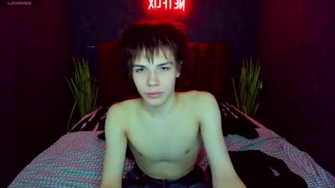 Snapshot of whiterabbit342 chatting on 23, 10, 2025 Geoffrey online show from 23, 10, 2025