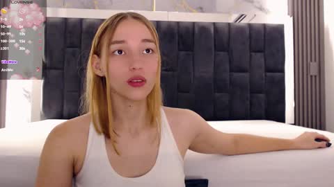 WhiteSun online show from 3, 3, 2025