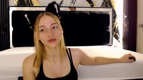 WhiteSun online show from 11, 3, 2025