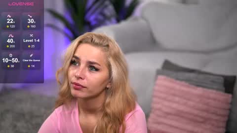 whitneyandrews online show from 15, 10, 2025