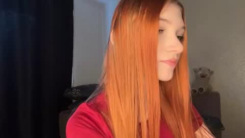 Snapshot of whitneyblaze chatting on 25, 6, 2026 Alaska 3 online show from 25, 6, 2026