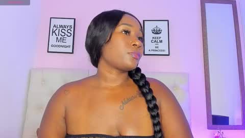 whitney online show from 23, 10, 2025