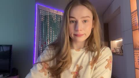 Snapshot of whoisalisa chatting on 25, 12, 2024 Alisa online show from 25, 12, 2024