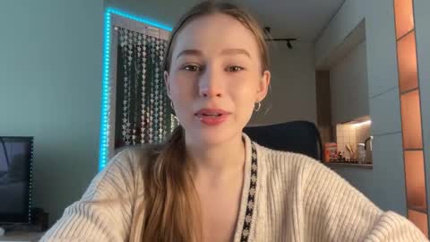 Snapshot of whoisalisa chatting on 19, 1, 2025 Alisa online show from 19, 1, 2025