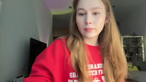 Snapshot of whoisalisa chatting on 26, 10, 2025 Alisa online show from 26, 10, 2025