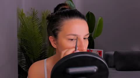 whoislulu online show from 14, 12, 2024