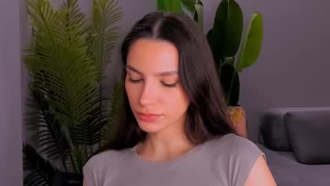 whoislulu online show from 19, 2, 2025