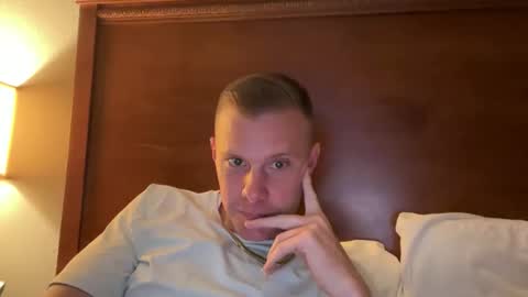 whoops1017 online show from 31, 5, 2026