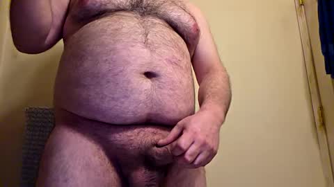 whorekneeweeny online show from 6, 4, 2026