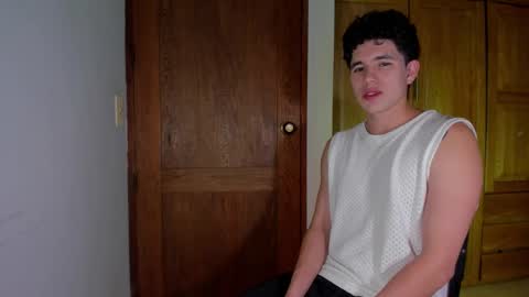 whos_he online show from 7, 1, 2026