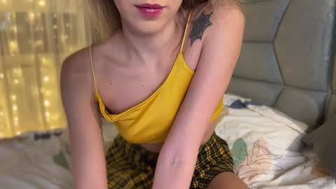 Snapshot of why_____not chatting on 26, 12, 2024 Alice online show from 26, 12, 2024