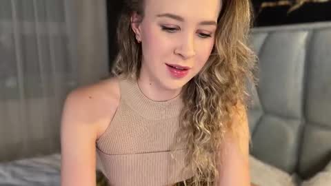 Snapshot of why_____not chatting on 25, 2, 2025 Alice online show from 25, 2, 2025