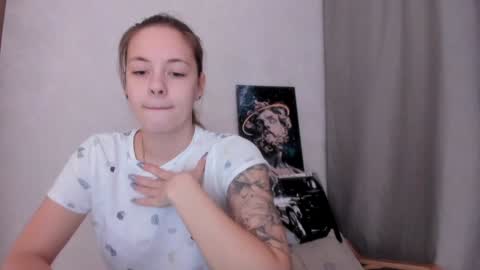 Veronica online show from 3, 2, 2025