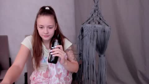 Veronica online show from 24, 2, 2025