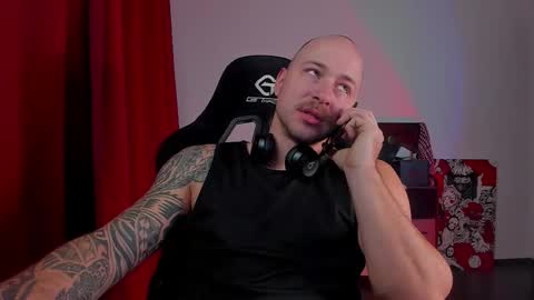 VI online show from 12, 11, 2025