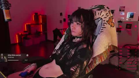 Snapshot of whysosweet chatting on 22, 11, 2025 iggy iggz online show from 22, 11, 2025