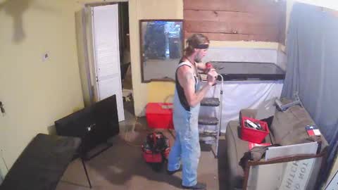 Snapshot of wichitawes chatting on 18, 11, 2025 Wichita Wes online show from 18, 11, 2025