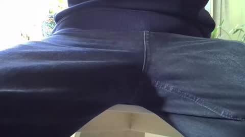 Snapshot of wifewatcher123 chatting on 18, 11, 2025 wifewatcher123 online show from 18, 11, 2025