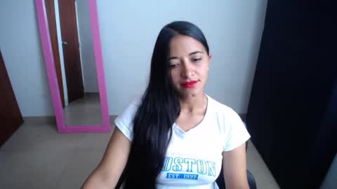 Snapshot of wifhot chatting on 10, 2, 2025 Ilauren online show from 10, 2, 2025