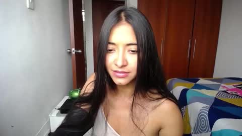 Snapshot of wifhot chatting on 13, 2, 2026 Ilauren online show from 13, 2, 2026