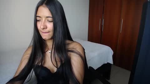 Snapshot of wifhot chatting on 2, 3, 2026 Ilauren online show from 2, 3, 2026