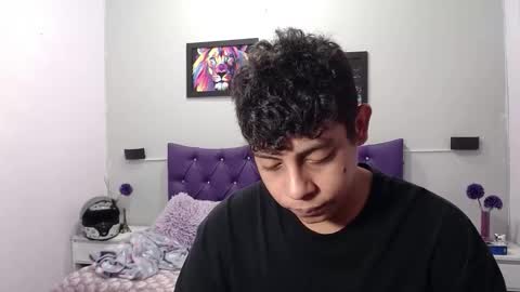 Snapshot of wiilliam_20 chatting on 8, 10, 2025 wiilliam online show from 8, 10, 2025