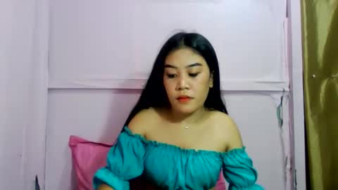 wild_doll69 online show from 21, 4, 2026