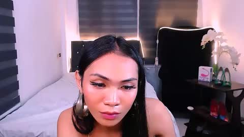 wild lily30 online show from 7, 2, 2025