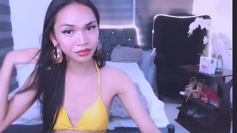 wild lily30 online show from 11, 2, 2025