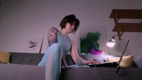 wild_peony online show from 8, 12, 2024