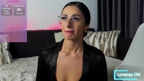 Snapshot of wild_whispers chatting on 27, 11, 2025 WildWhispers online show from 27, 11, 2025