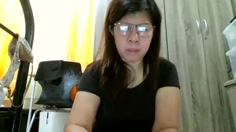 WildChick online show from 9, 2, 2026