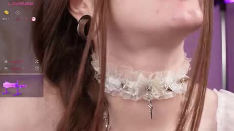 Snapshot of wilder_weinn chatting on 29, 11, 2025 .. alice .. online show from 29, 11, 2025