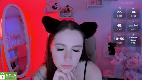 Snapshot of wildhoney_xo chatting on 26, 9, 2025 Kara online show from 26, 9, 2025